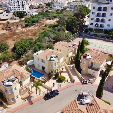 Sunnyvillas: 3br Family Villa☆private Pool *