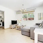 Sunnyvillas: 3br Family Villa☆private Pool Nyaraló