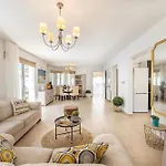 Sunnyvillas: 3br Family Villa☆private Pool Holiday home Protaras