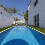 Sunnyvillas: 3br Family Villa☆private Pool
