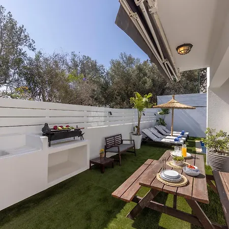 Sunnyvillas: 3br Family Villa☆private Pool Semesterbostad Protaras