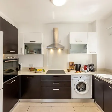 Sunnyvillas: 3br Family Villa☆private Pool Semesterbostad
